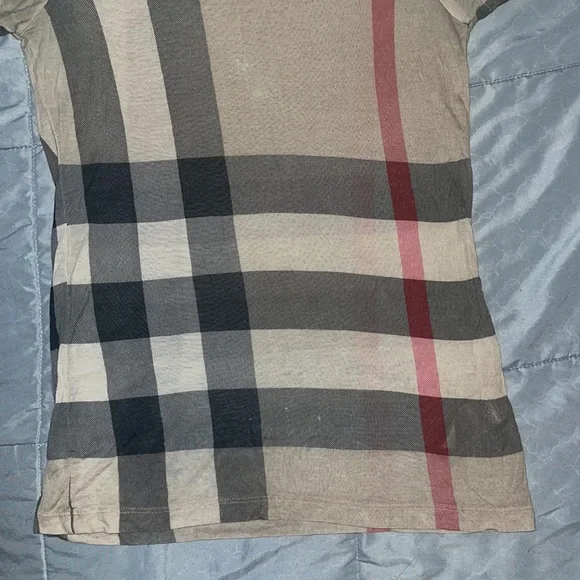 Burberry T-Shirt - Picture 3 of 8